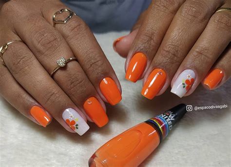 Unhas Laranja Com Branco