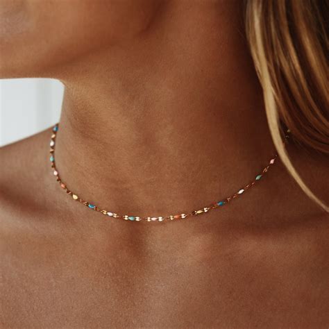 Can You Wear 18k Gold Every Day? Here's the Truth