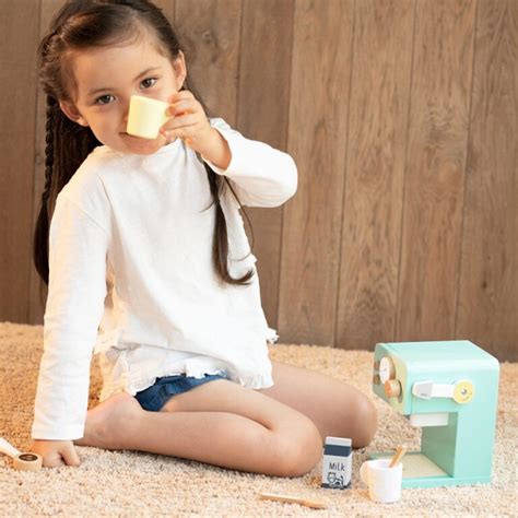 Дървена торта с плодове и свещички | Детски играчки Viga toys