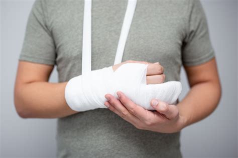 signs  bone fracture
