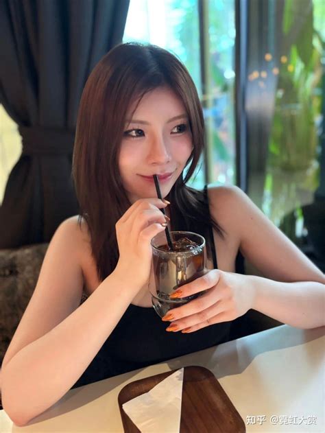 神木丽（神木麗）｜选美冠军到S社头牌，肤白貌美身材炸裂外加大长腿 - 知乎