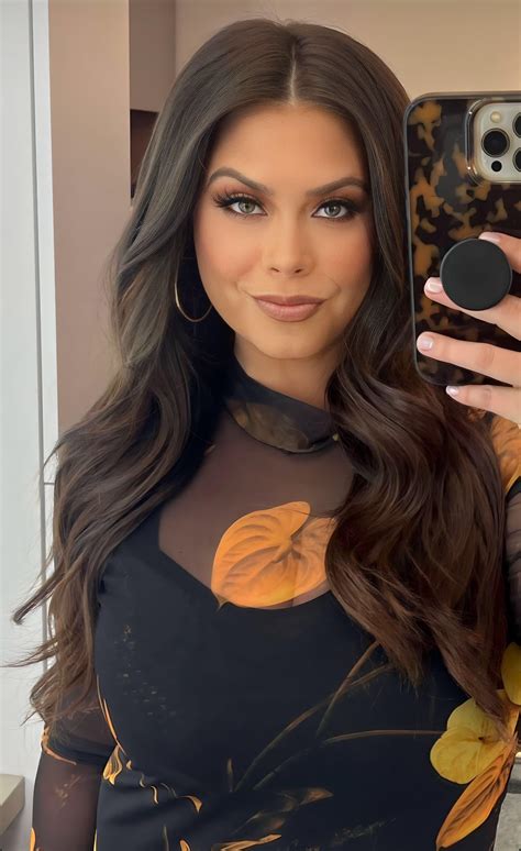 Alex Curry FS1 : r/hot_reporters