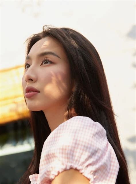 thuy tien announced  breakup  guy    words