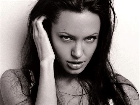 Angelina Jolie Wallpapers - Wallpaper Cave