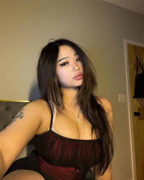 Z.annie💛 | Warm #explore #explorepage #explorepage | Instagram