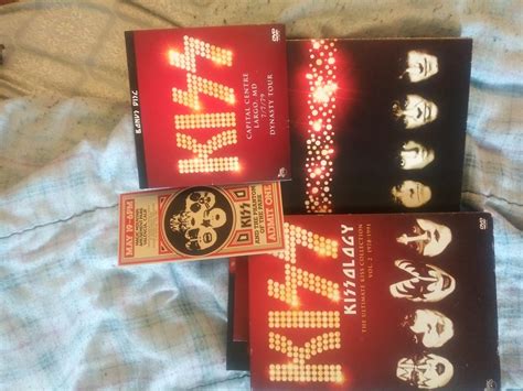 Anybody else love Kissology Vol 2?? Great footage concerts inserts. : r