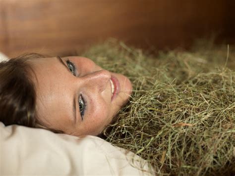 hay baths  trending wellness treatment amazingzone