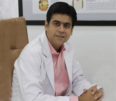 Dr. Anuj Saigal, Dermatologist, New Delhi - Yapita Health