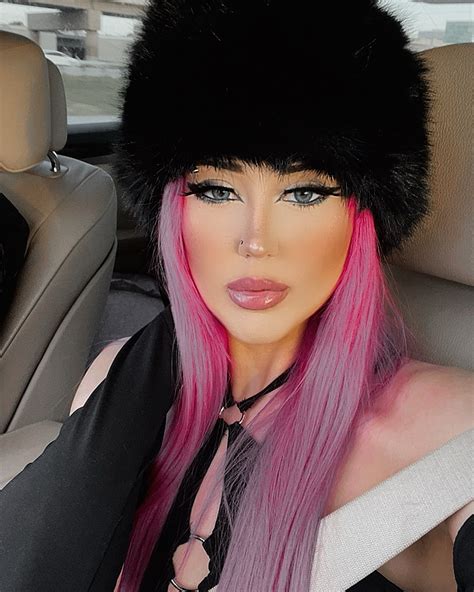 𝕞𝕚𝕟𝕩 (@wakeupminx) • Instagram photos and videos