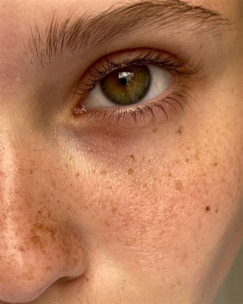 Чем смыть водостойкую тушь: 5 способов, которые работают | theGirl
