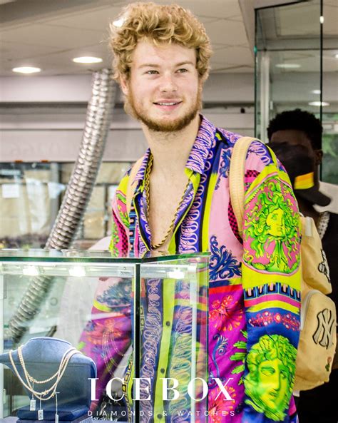 Yung Gravy Wiki, Bio, Networth, GF, Wife, Family & More - DWB