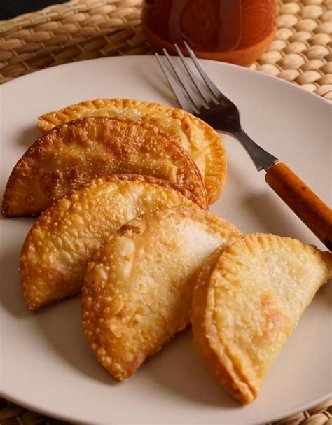 Czebureki – prosty i szybki przepis - Delfina na Litwie