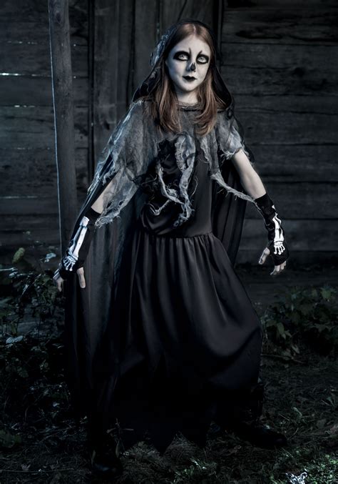 Tween Miss Reaper Costume for Girls | Gothic Cosplay