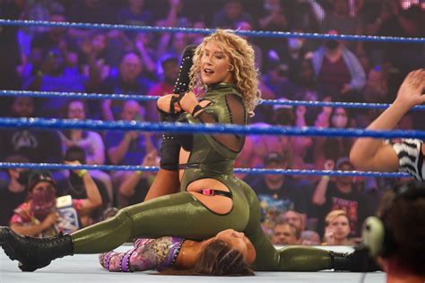 WWE: Prima sconfitta per Nikkita Lyons dopo una vita, vendetta mancata