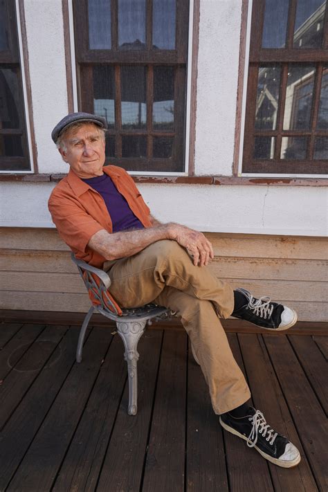 ‘Old Gays’ Have Millions of Followers on TikTok. Why Retire? - The New