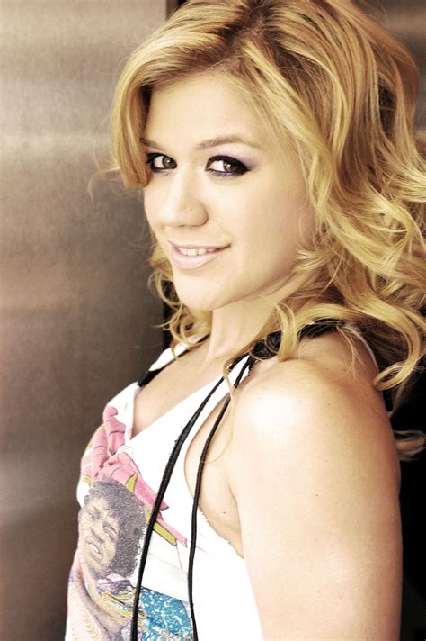 Breakaway Kelly Clarkson