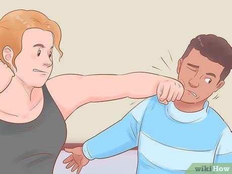 ways  knock     hit wikihow