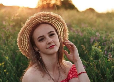 Heartbreak as award-winning Ukrainian dancer Daria Kudel, 20, dies in ...