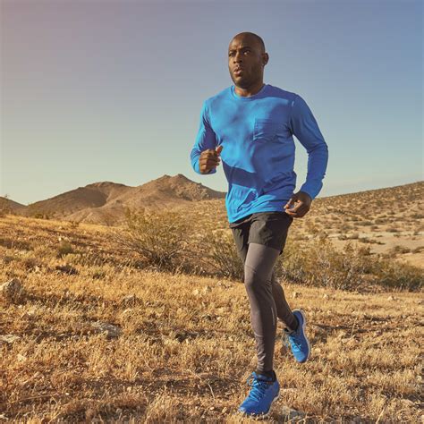 Should You Do Cardio Before or After Weights? - Men's Journal