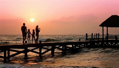 inclusive holiday  save  money