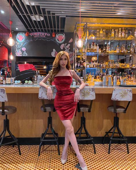 Beautiful Stranger Angela, Filipino escort in Manila