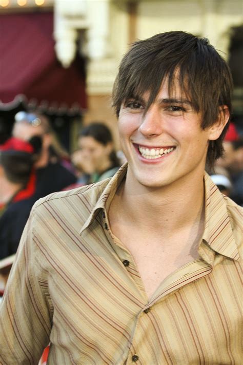Picture of Sean Faris in General Pictures - sean_faris_1291298906.jpg