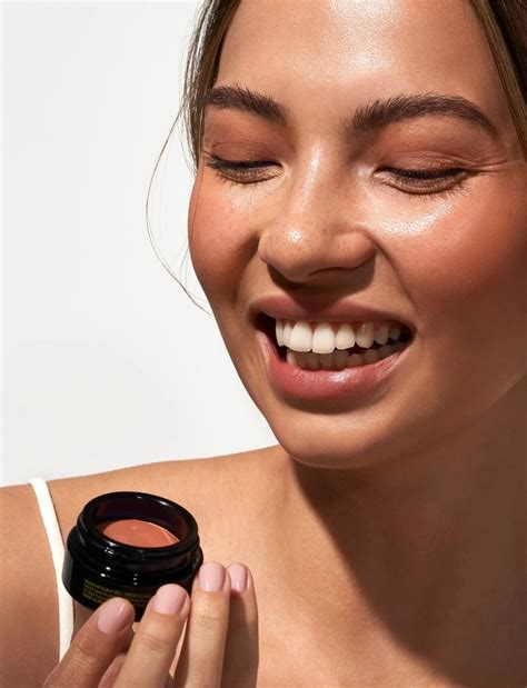 oio lab future glow melting blush eye cheek balm  fine secret