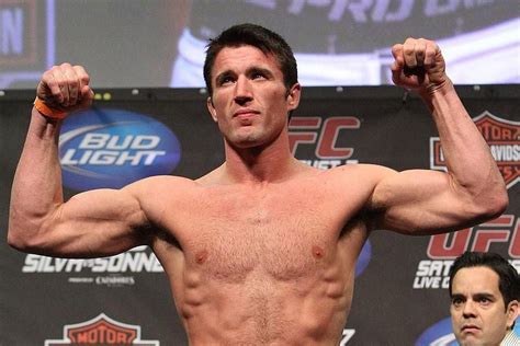 5 UFC fighters who went from being fan favorites to heels