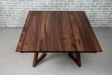 fundy square extendable table    leaves en