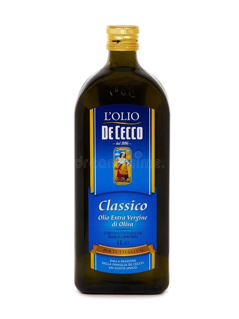 De Cecco Classico Extra Virgin Olive Oil Bottle Editorial Stock Image ...