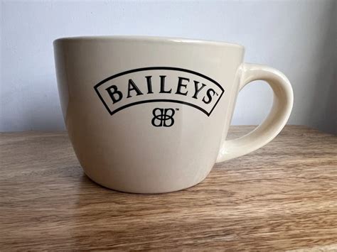 BAILEYS ORIGINAL IRISH Cream - R&A Bailey & Co 2021 Beige Large Mug