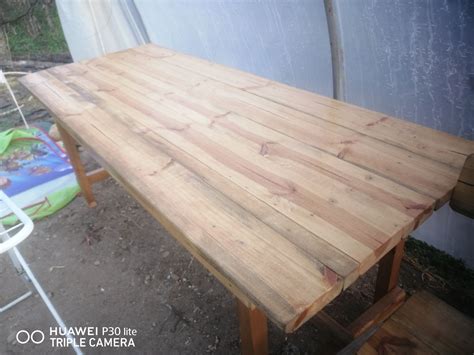Дървена маса подходяща за всеки двор с. Петрич • OLX.bg