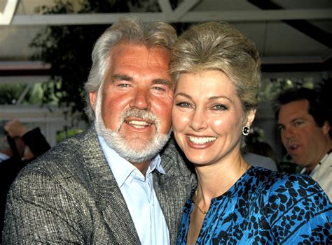 Kenny Rogers' 5 Wives: Wanda Miller, Marianne Gordon and More | Closer