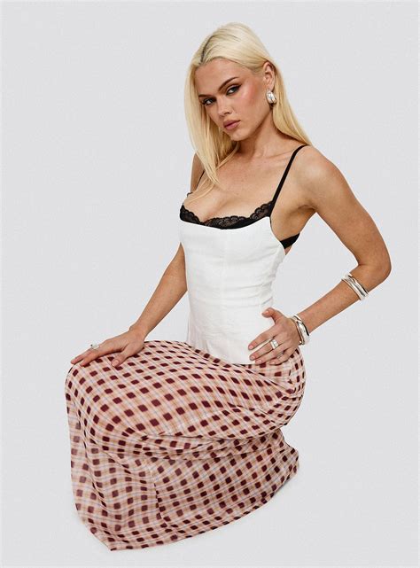 Renaissance Corset Lace Top White / Black | Princess Polly