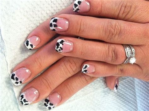 COW Print Nail Art Ideas To Try Before its too Late | Cute acrylic nail designs, Cow nails, Cute ...