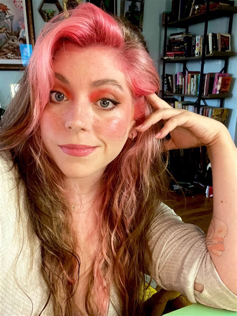 jstoobs on Twitter: "New hair alert. Finally pink. More on Insta