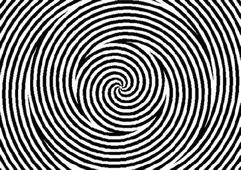 17 Best images about Optical illusion on Pinterest | Spinning, Eyes and ...