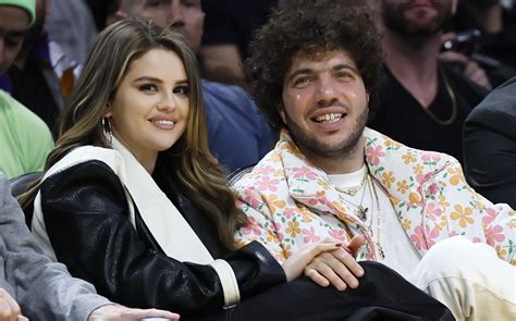 Selena Gomez’s Fiancé Confesses Bizarre Showering Habits