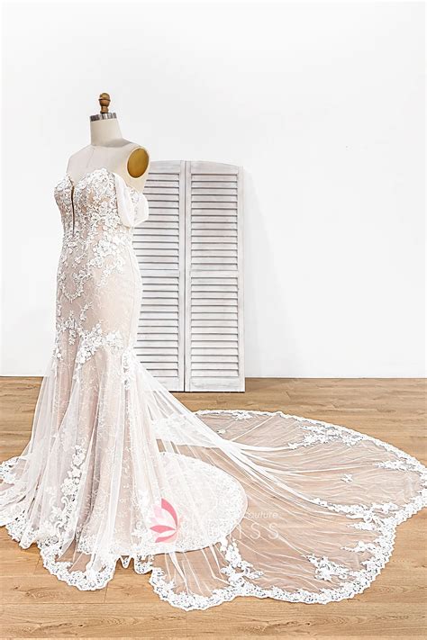 Amazing Nude Lining with White Floral Lace Bridal Dress - Lunss