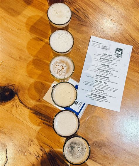 Best Must-Do Activities in Kauai, Hawaii on Vacation - Brown Eyed