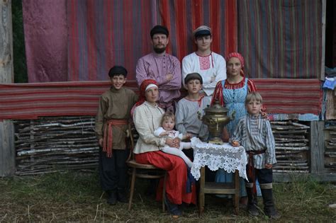 As in Old Russia: Edinoverie Families Today / OrthoChristian.Com