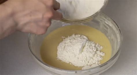 Булочки с изюмом пошаговый фото-рецепт + видео