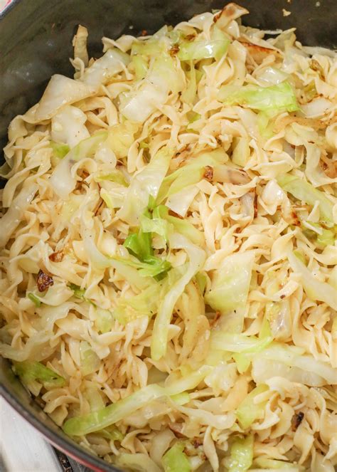 Cabbage and Noodles - Vegetable Recipes
