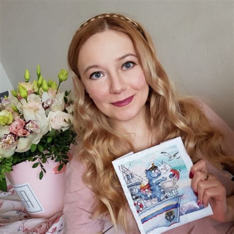Люся вышьет | Stitched by Lusia - YouTube