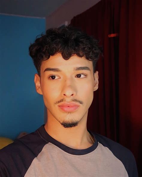 Alfonsolaris Gay Porn