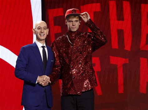 New Raptor Gradey Dick steals show at NBA Draft with Oz tribute ...
