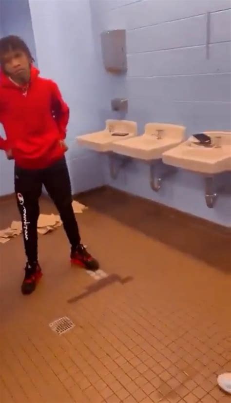 School fight gon crazy : r/fightsarecr4zy