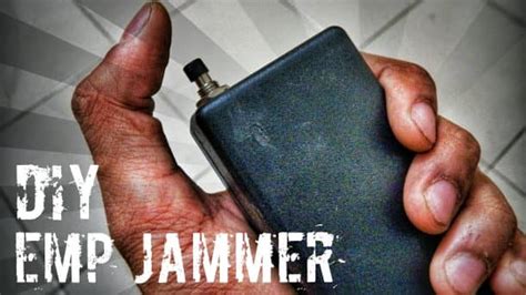 This DIY Electromagnetic Pulse (EMP) Generator Can Fry Small