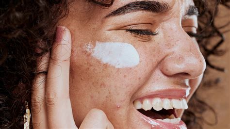 Can You Use Tranexamic Acid And Niacinamide Together?