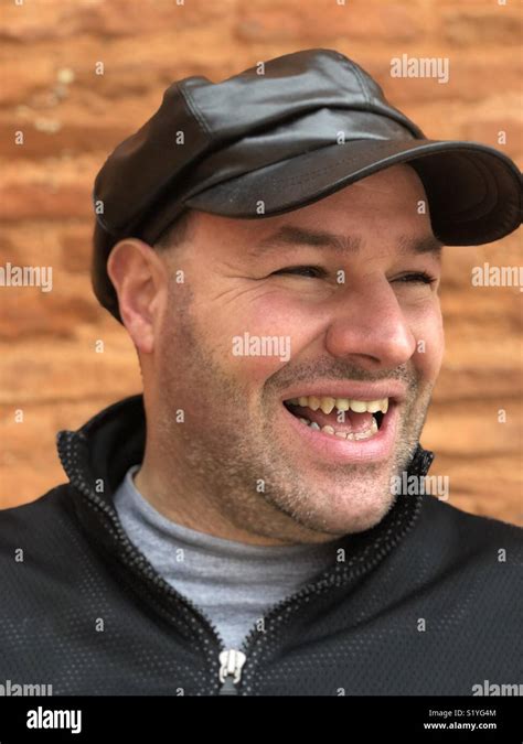 Man smiling headshot Stock Photo - Alamy